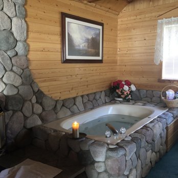 Oak Knoll Lodge - Hotels Near Me - Big Bear Lake, California Oak Knoll Lodge - Hotels Near Me - Big Bear Lake, California
