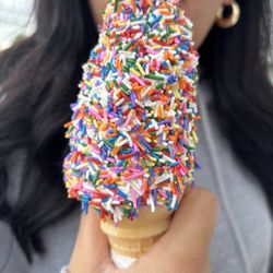 Lighthouse Italian Ices - Cake batter cone
