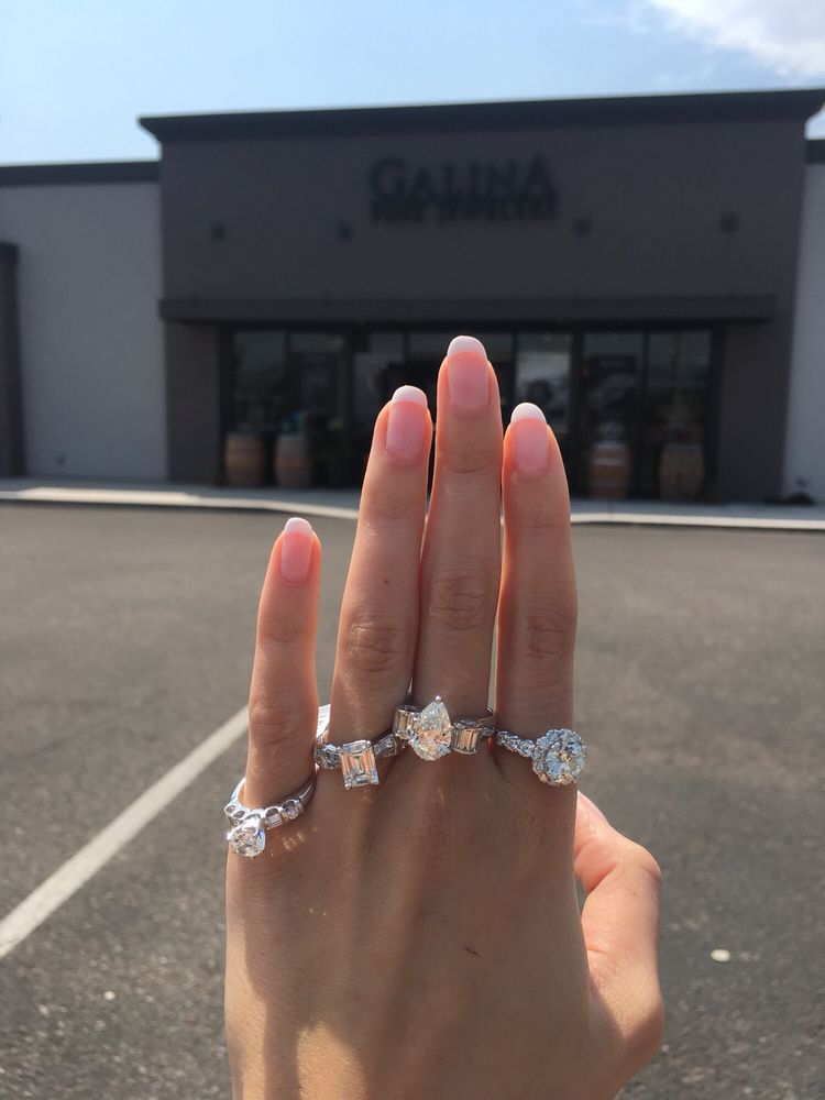 COTTONWOOD NAILS AND SPA 18 Photos & 26 Reviews 1695 E Cottonwood