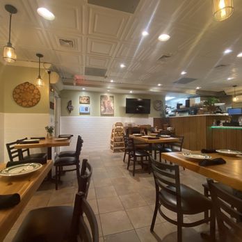 The Olive Bistro - Middle Eastern Near Me - Little Falls Township, New Jersey