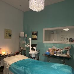 Violeta's Organic Spa