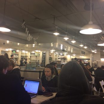 Maison B Cafe - Roomy Interior - Belgian Near Me - New Haven, Connecticut