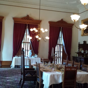 Iolani Palace - Dining room - Museums Near Me - Honolulu, Hawaii