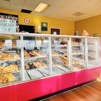 Daybreak Donuts & Ice Cream - Donuts Near Me - San Jose, California Daybreak Donuts & Ice Cream - Donuts Near Me - San Jose, California