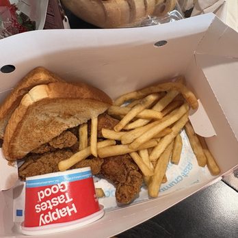 Dairy Queen Grill & Chill - 4 piece chicken strip basket - Ice Cream & Frozen Yogurt Near Me - Moundsville, West Virginia Dairy Queen Grill & Chill - 4 piece chicken strip basket - Ice Cream & Frozen Yogurt Near Me - Moundsville, West Virginia