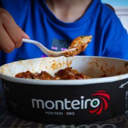 Monteiro - Piri Piri Chicken Poutine