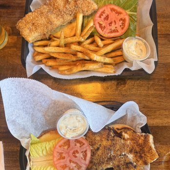 Fish Shack - Blackened grouper and fried mahi - Seafood Near Me - Lighthouse Point, Florida