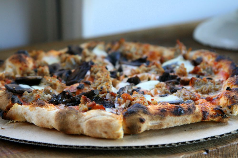 TRICYCLE PIZZA CLOSED 291 Photos & 239 Reviews 899 Lighthouse Ave