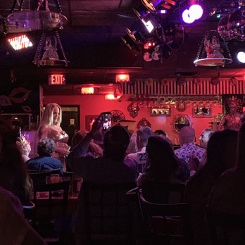 Lips - Florida - Bars Near Me - Oakland Park, Florida