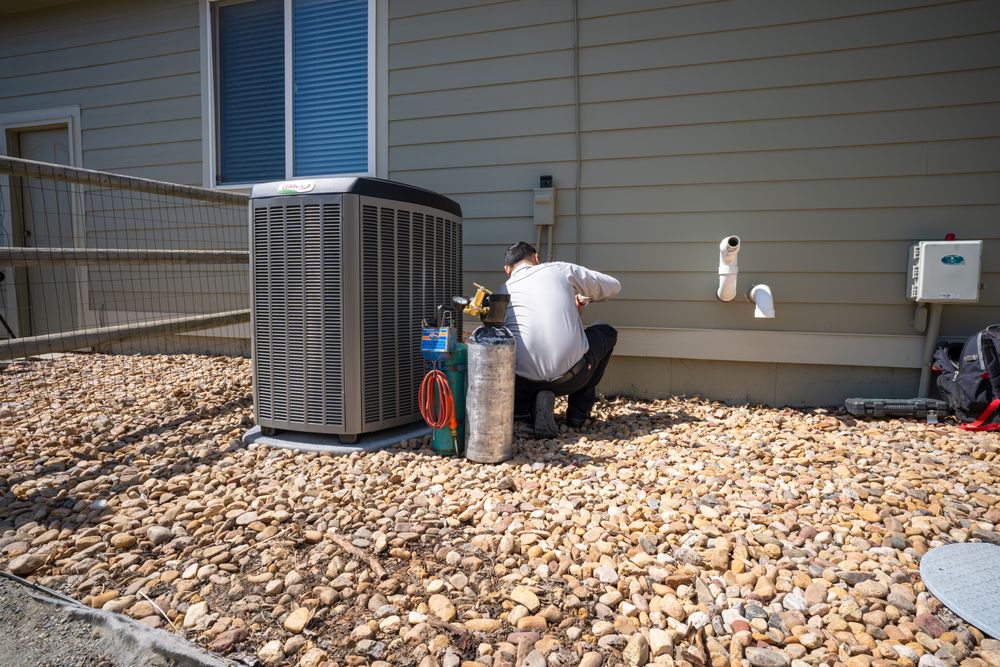 Slide of M and M Heating & Cooling, Plumbing & Electrical