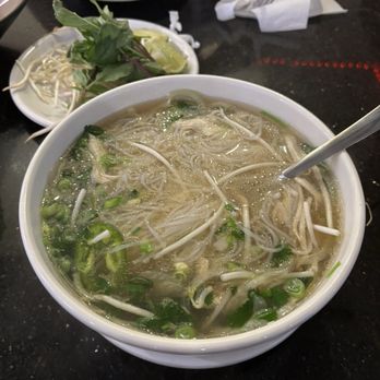 Camelback Pho - Chicken pho - Vietnamese Near Me - Phoenix, Arizona