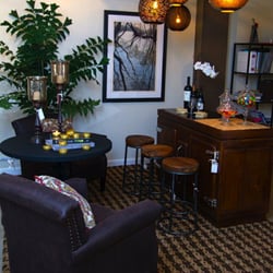 Charlie's Home Fashion - Bar vignette
