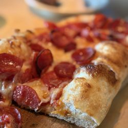 The Cheesecake Factory - Pepperoni flatbread pizza
