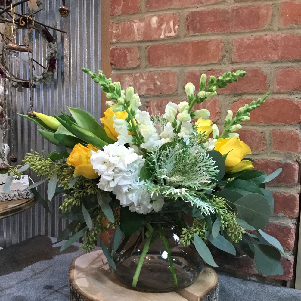 Best Florists near Flowers of the Good Earth in Lancaster, OH Yelp