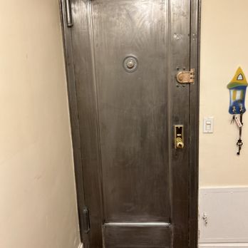 EG Painting - Front door minus 90+ years of paint - Painters Near Me EG Painting - Front door minus 90+ years of paint - Painters Near Me