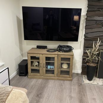 Kay Construction - Living room - General Contractors Near Me Kay Construction - Living room - General Contractors Near Me