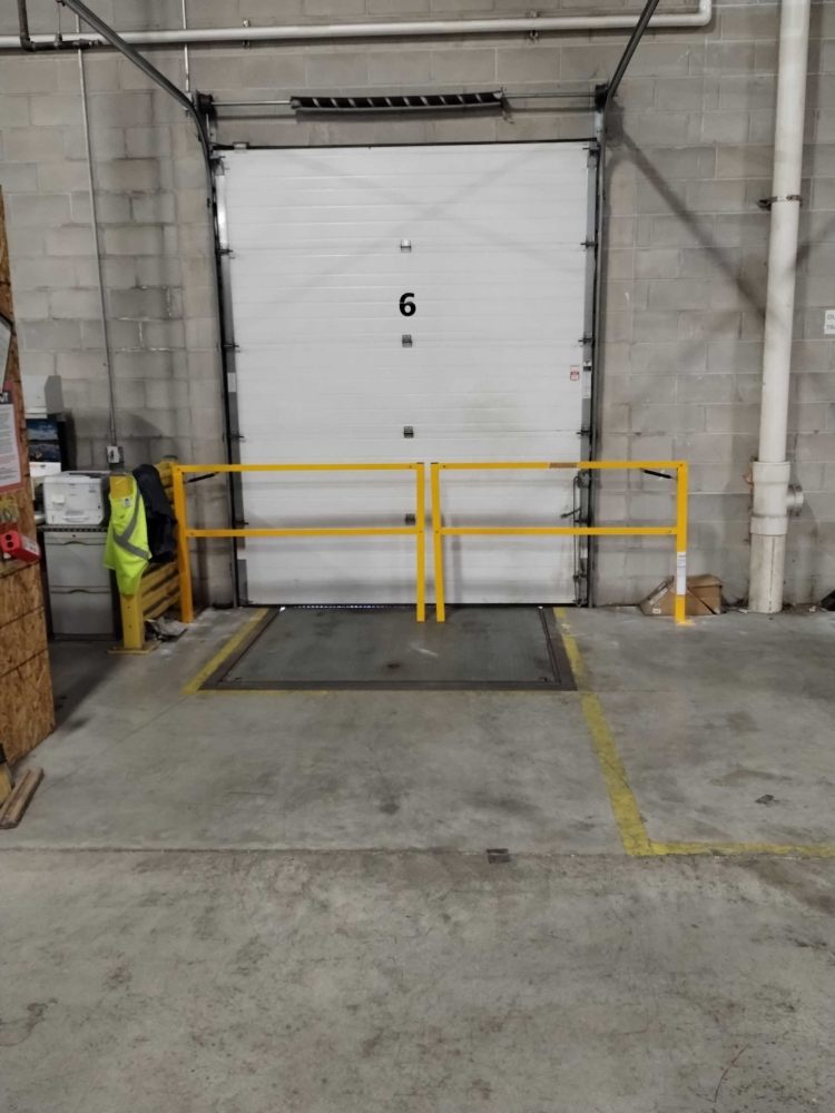 Slide of Trav's Handyman Service