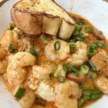 Crabby's Oceanside - Shrimp and Grits - Seafood Near Me - Daytona Beach, Florida