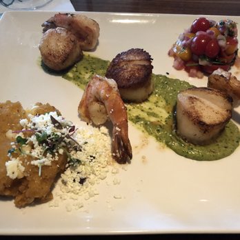 Chart House - Scallops and shrimp with masa cake and tomato salad - Seafood Near Me - Stateline, Nevada