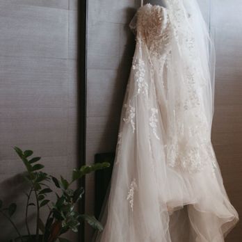 Luxury Alterations - Wedding dress - Sewing & Alterations Near Me - Tarzana, California Luxury Alterations - Wedding dress - Sewing & Alterations Near Me - Tarzana, California