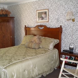 Bowen's by the Bays, Inc. - guest room
