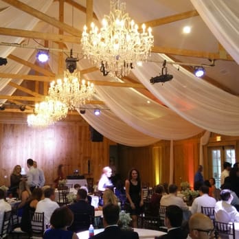Bowing Oaks Plantation - Wedding reception hall at bowing Oaks plantation - Wedding Chapels Near Me - Jacksonville, Florida