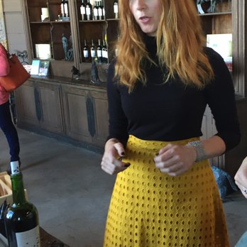 RiverHouse by Blackbird Vineyards - Wine Tasting Room Near Me - Napa, California