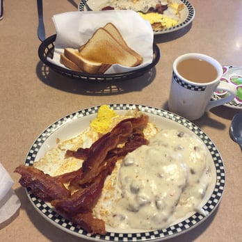 Cafe South - Biscuits and gravy!! W/eggs and bacon for the win!! - Breakfast & Brunch Near Me - Charlotte, North Carolina Cafe South - Biscuits and gravy!! W/eggs and bacon for the win!! - Breakfast & Brunch Near Me - Charlotte, North Carolina