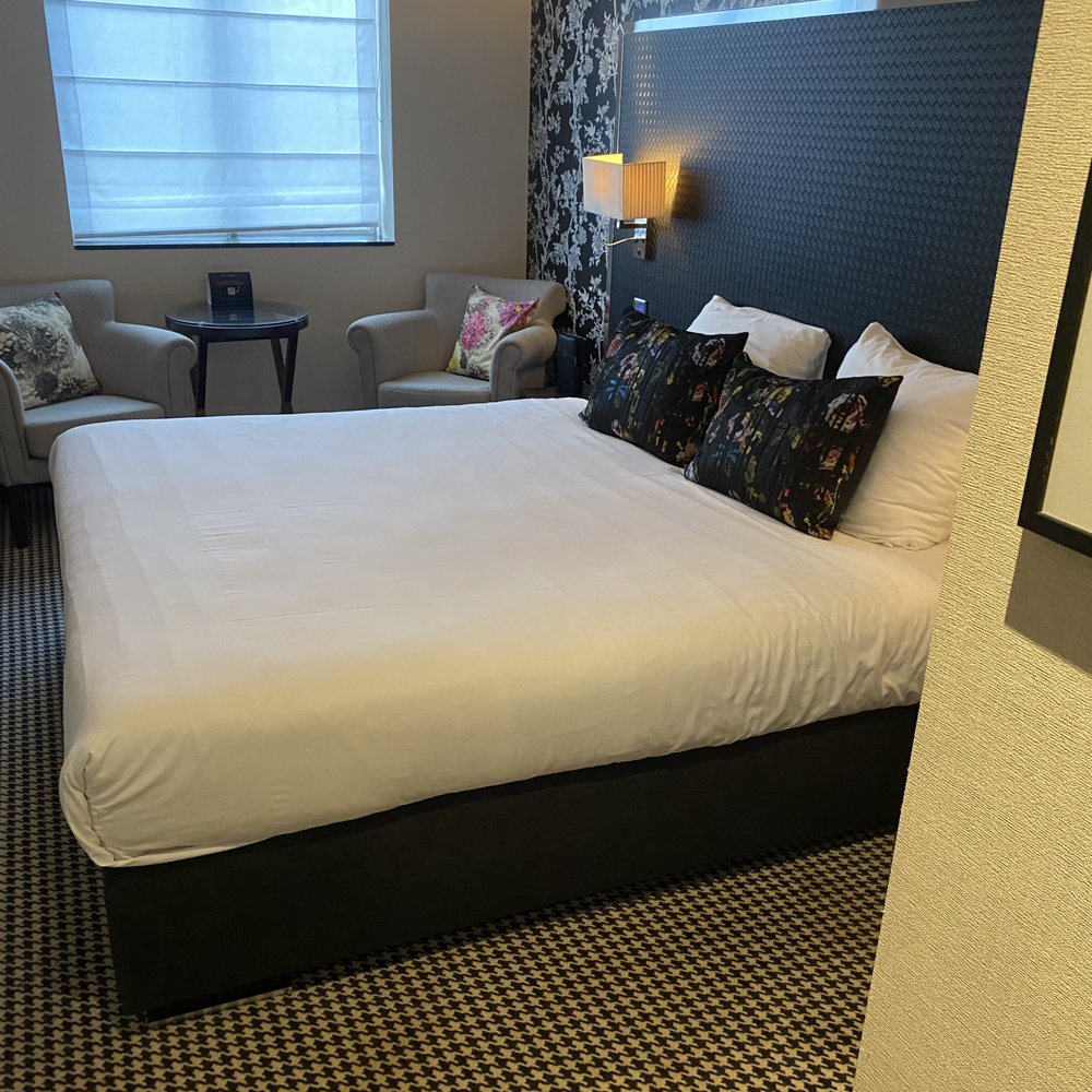 Notting Hill Hotel - Hotels Near Me - Amsterdam, New Hampshire