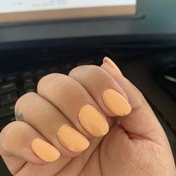 Elegant Nail & Spa - Chipped after less than 24 hours. Painted right over my cuticles.