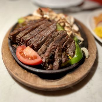 Pancho & Willie's Cantina - Beef and Chicken Fajitas - Mexican Near Me - Sparks, Nevada