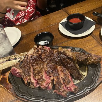 Aloha Steak House - Steakhouses Near Me - Honolulu, Hawaii