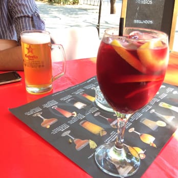 Bella Toscana - Sangria et bière - Italian Near Me - Barcelona, B Bella Toscana - Sangria et bière - Italian Near Me - Barcelona, B