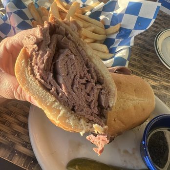 Hofbrau - Sandwiches Near Me - Morro Bay, California