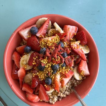 Backyard Bowls - Santa Barbara Bowl - Juice Bars & Smoothies Near Me - Santa Barbara, California Backyard Bowls - Santa Barbara Bowl - Juice Bars & Smoothies Near Me - Santa Barbara, California