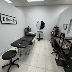 Radical1 Therapy - Private therapy room