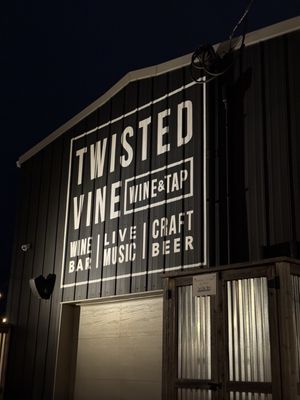 Twisted Vine by null