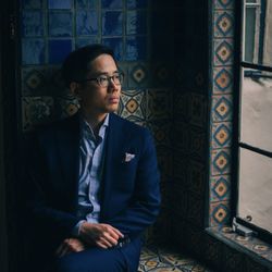 Hall Madden - Meet with the Hall Madden Palo Alto showroom director to build your formal and casual custom wardrobe by appointment.