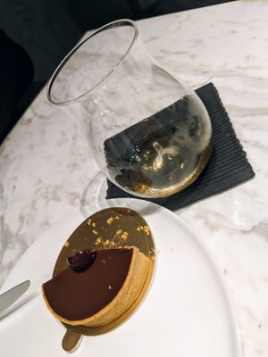 Yu Chocolatier by null