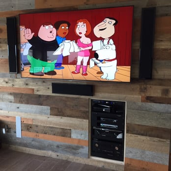 A/V Consulting - Solana Beach pool house - Home Theatre Installation Near Me - San Diego, California A/V Consulting - Solana Beach pool house - Home Theatre Installation Near Me - San Diego, California