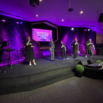 theCrossroads - Youth Praise team - Churches Near Me - Radcliff, Kentucky