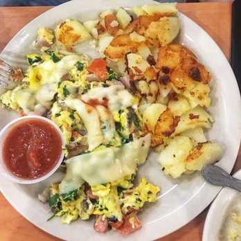 Clarkies Diner - Sandwiches Near Me - Yucaipa, California Clarkies Diner - Sandwiches Near Me - Yucaipa, California