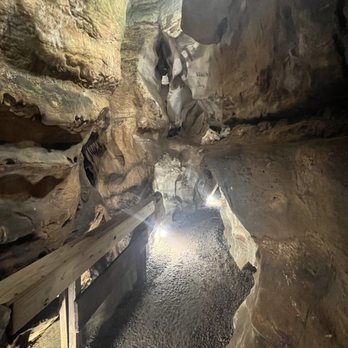 Rickwood Caverns State Park - Parks Near Me - Warrior, Alabama Rickwood Caverns State Park - Parks Near Me - Warrior, Alabama