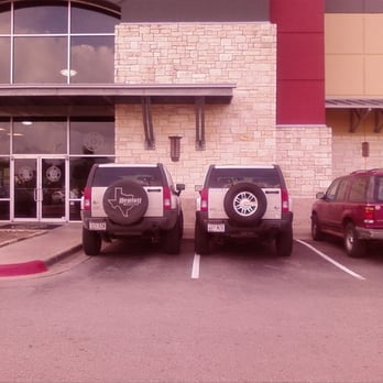 Gold's Gym - Typical Parking at Gold's Wm Cannon - Gyms Near Me - Austin, Texas