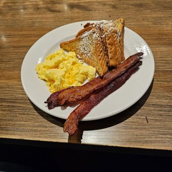 Famous Toastery Keagy Village - Breakfast combo with French Toast eggs and bacon - Breakfast & Brunch Near Me - Roanoke, Virginia Famous Toastery Keagy Village - Breakfast combo with French Toast eggs and bacon - Breakfast & Brunch Near Me - Roanoke, Virginia