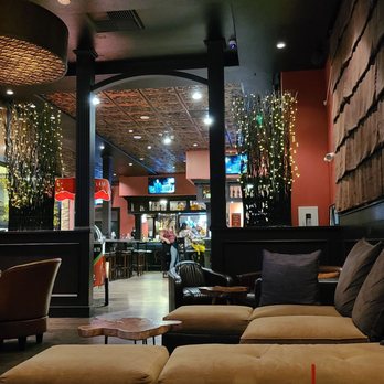 Skipolini's Italian - Lounge area - Pizza Near Me - Reno, Nevada Skipolini's Italian - Lounge area - Pizza Near Me - Reno, Nevada