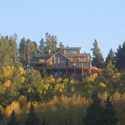 Sunburst Lodge Bed and Breakfast - Sunburst Lodge Bed and Breakfast, 15 minutes from downtown Casper.  A delightful change of pace.