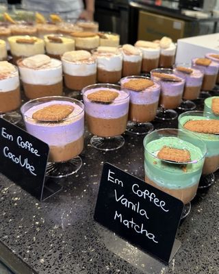 Em Coffee House by null