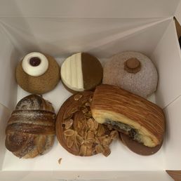 Cardamom Bun Cardamom Bun