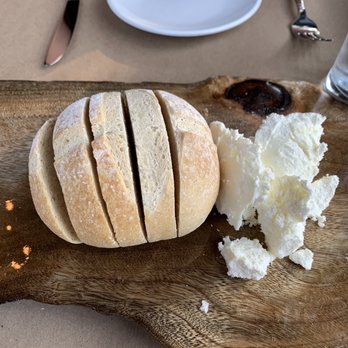 Reds' Bistro - Sourdough with whipped butter - New American Near Me - Loomis, California
